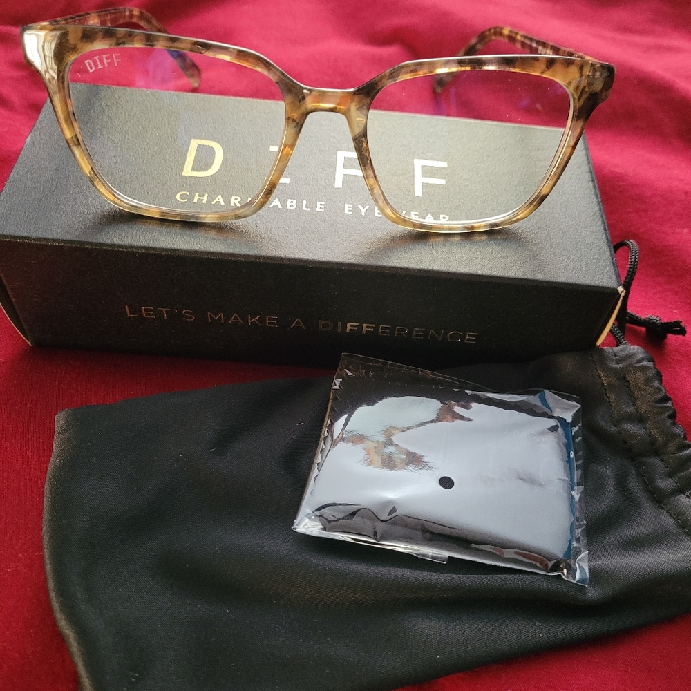 DIFF blue light glasses